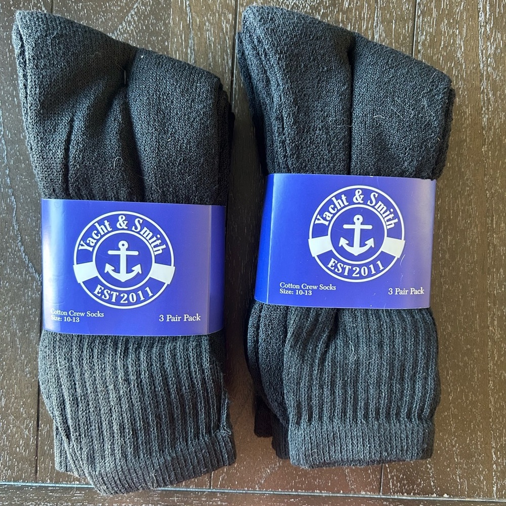 Black Ribbed Crew Socks Size Large - Picture 3 of 5
